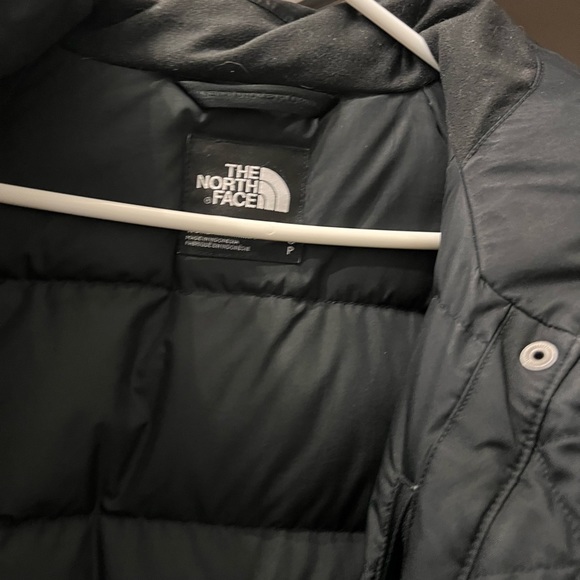 Northface Down Filled Parka - Picture 3 of 3